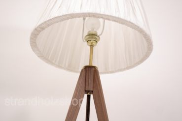 Triple lamp detail1