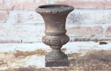 Jardiniere-Pokal-Medici-02.