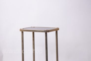 Tisch-Mahagonie-Ansicht4_E