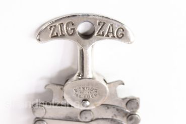 Preview: ZigZak-Korkenzieher-1953-Ansicht04.