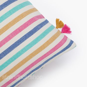 cushion-multicolor-detail