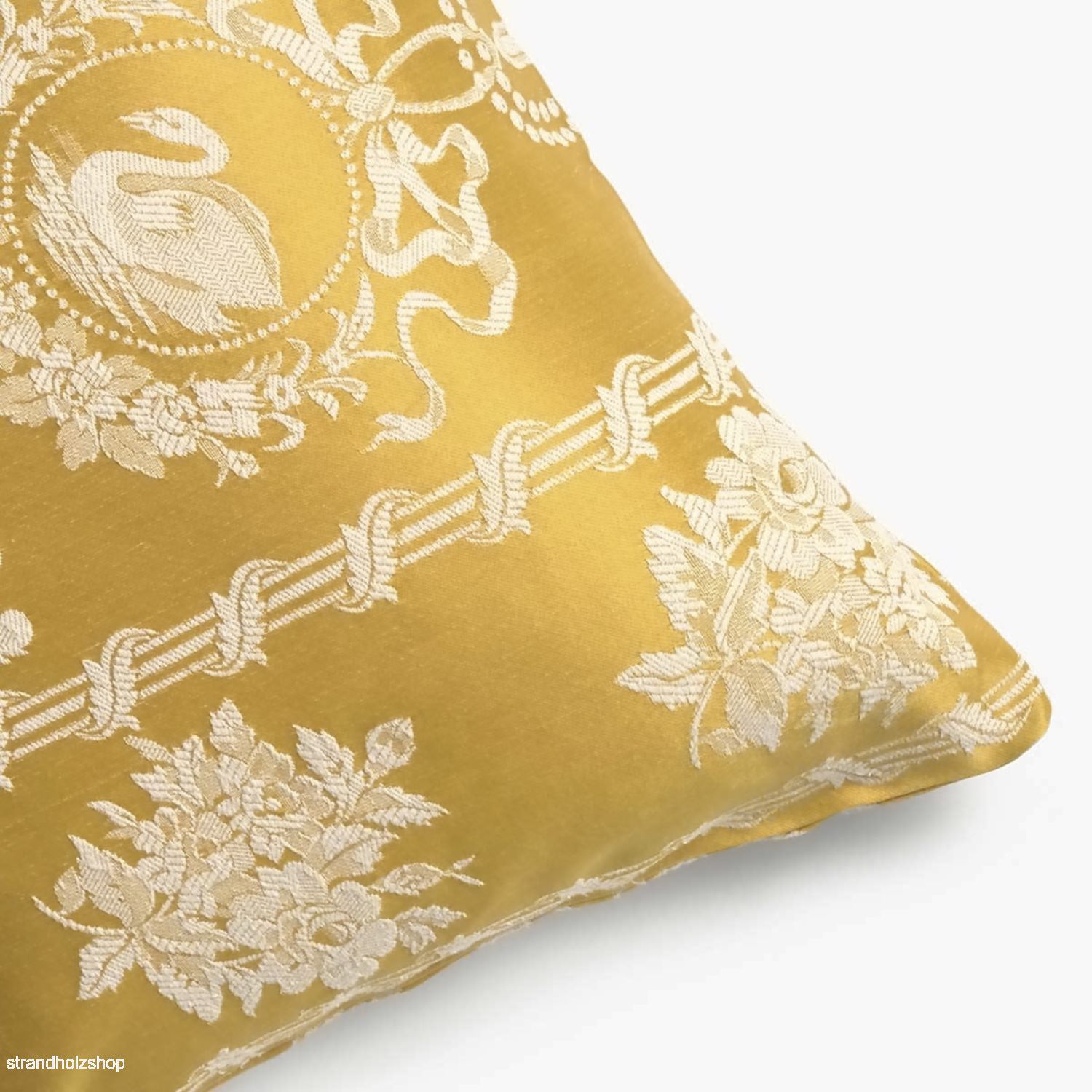 cushion-cover-julieta-mustard-detail