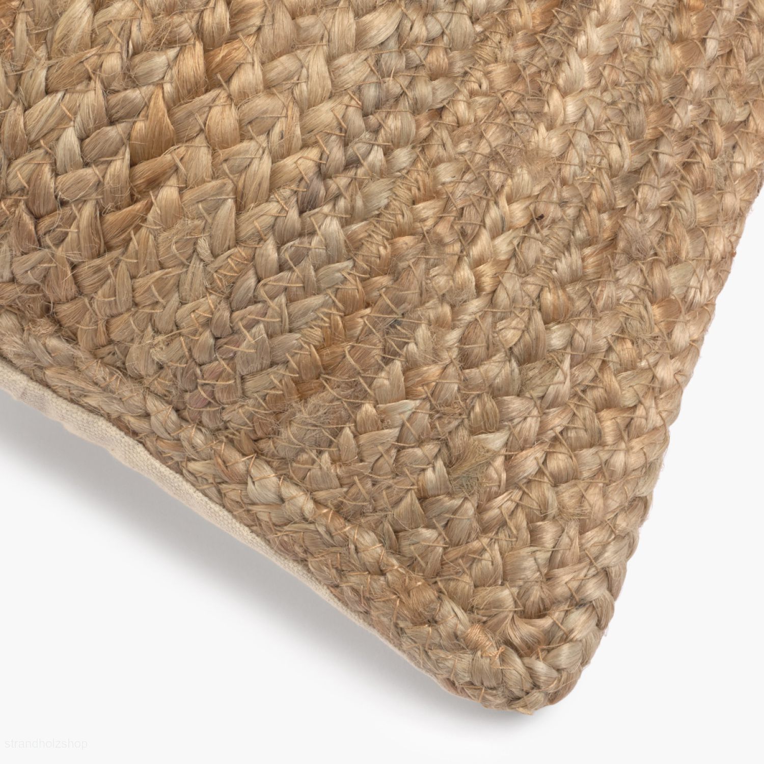 cushion-cover-ural-natural-new-design-detail